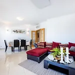 Apartment Gloria